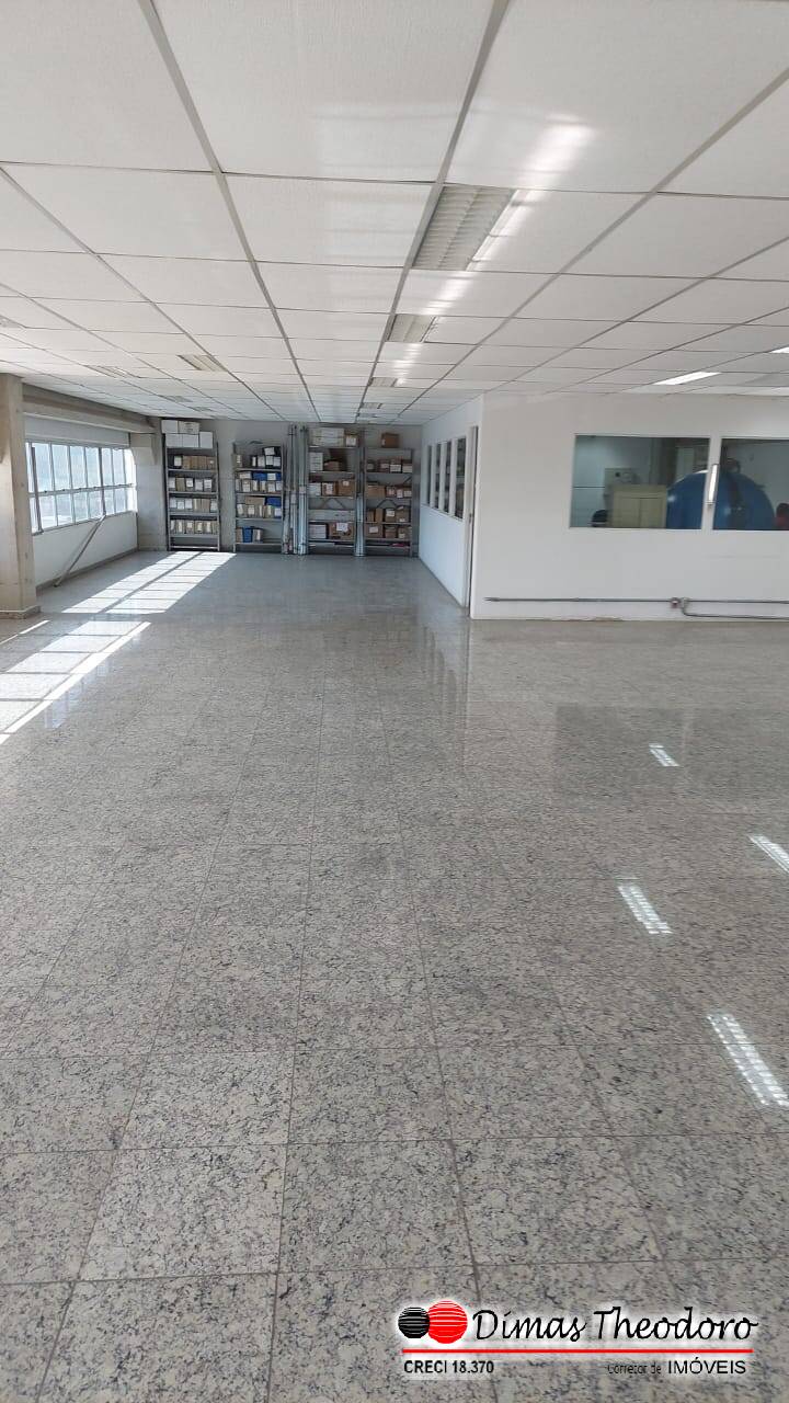 Depósito-Galpão-Armazém para alugar, 12500m² - Foto 2