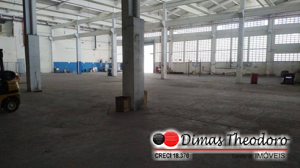 Depósito-Galpão-Armazém para alugar, 13000m² - Foto 3