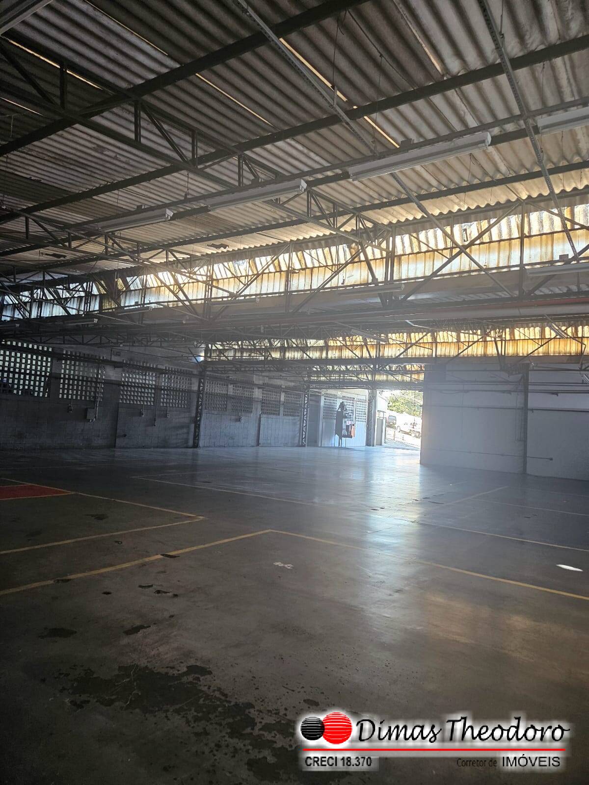 Depósito-Galpão-Armazém à venda e aluguel, 1250m² - Foto 12