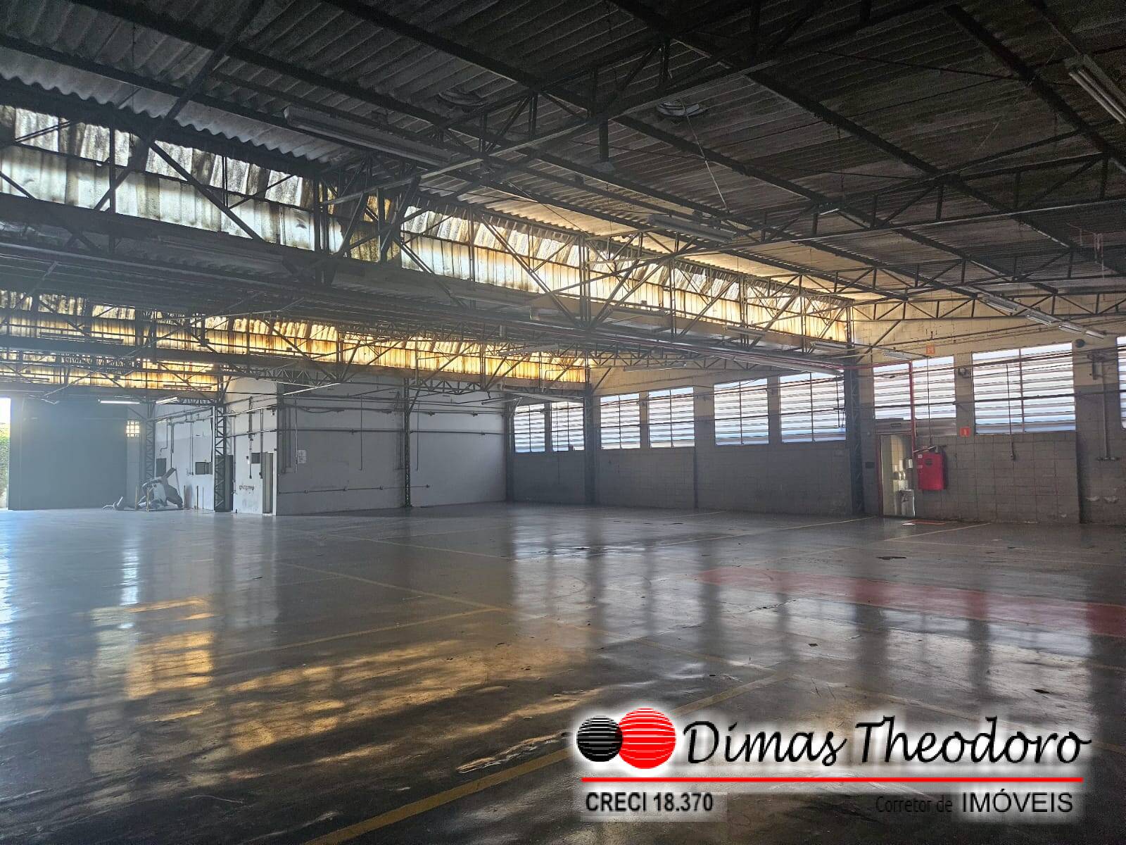 Depósito-Galpão-Armazém à venda e aluguel, 1250m² - Foto 14