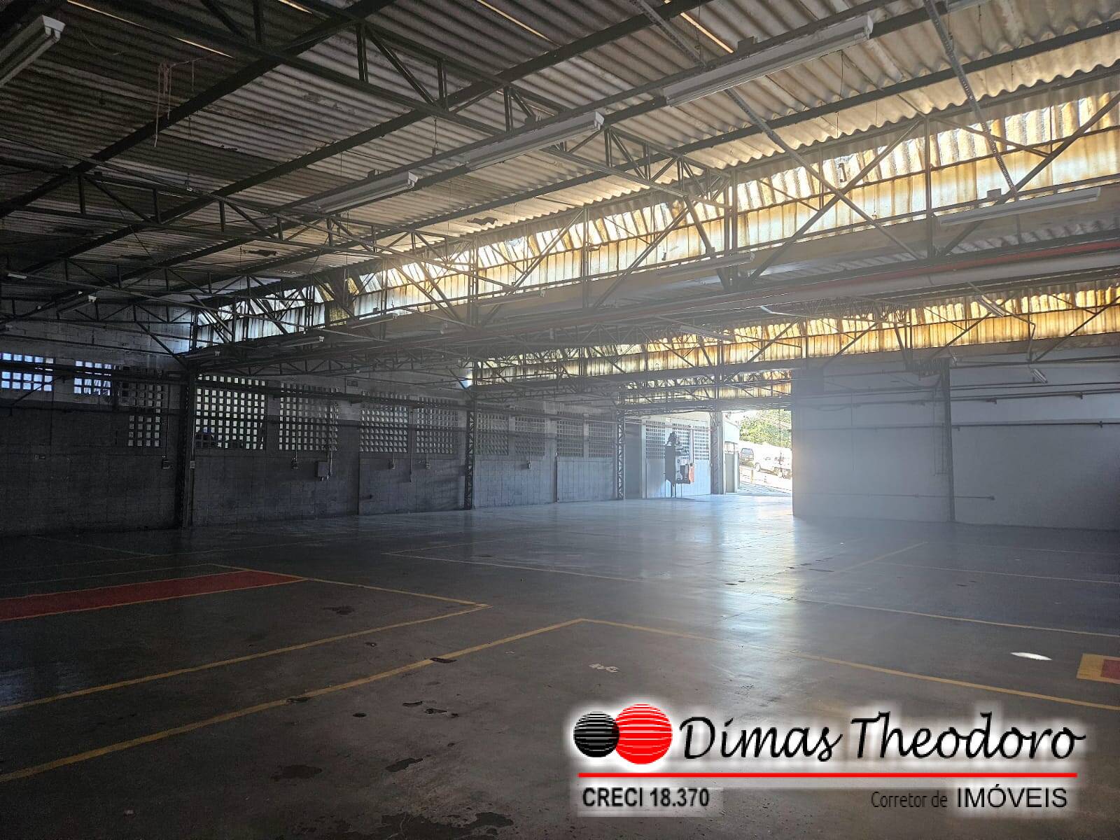 Depósito-Galpão-Armazém à venda e aluguel, 1250m² - Foto 13