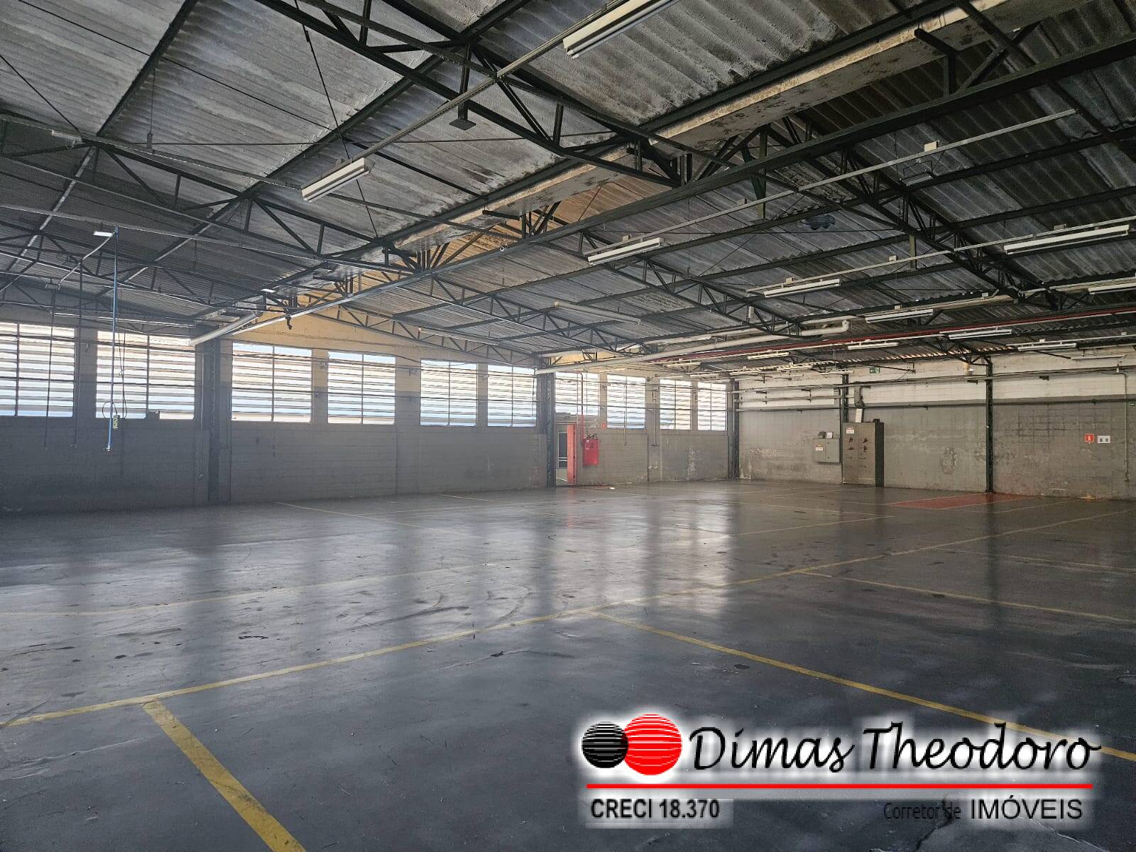 Depósito-Galpão-Armazém à venda e aluguel, 1250m² - Foto 15