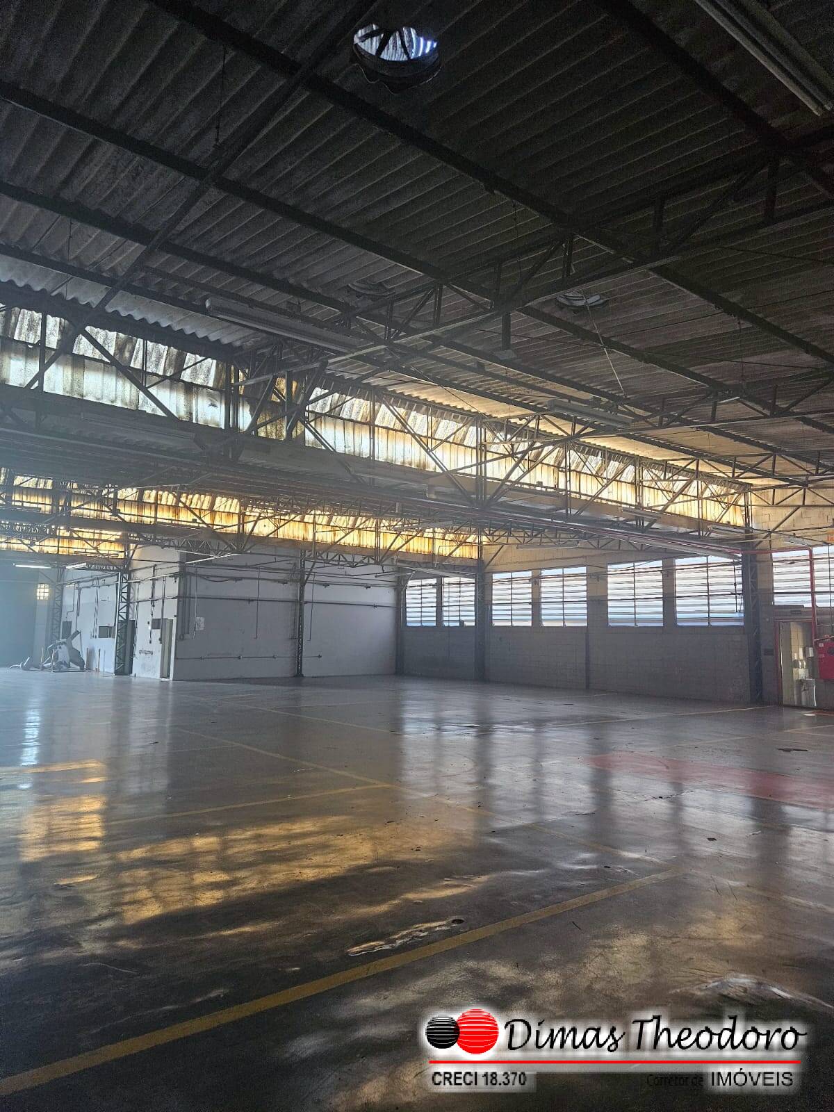 Depósito-Galpão-Armazém à venda e aluguel, 1250m² - Foto 16