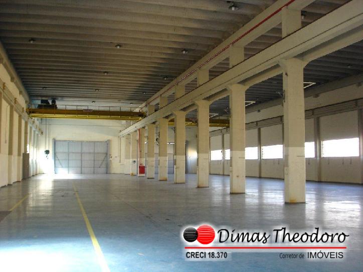 Depósito-Galpão-Armazém à venda, 2500m² - Foto 1